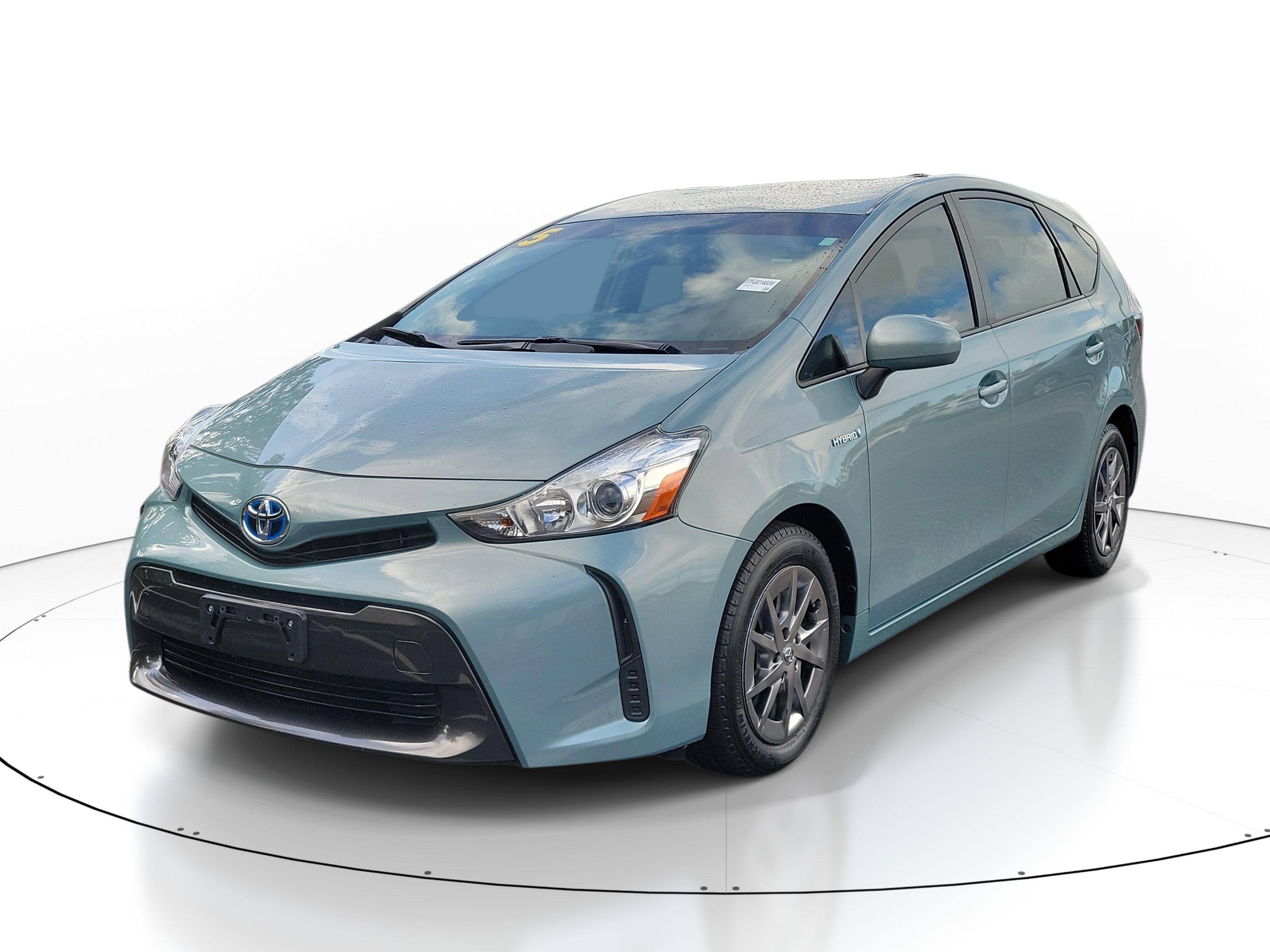 Used 2015 Toyota Prius V Two FWD image 3