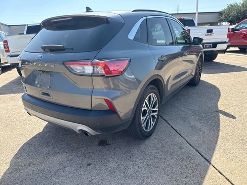 Used 2022 Ford Escape SEL FWD image 7