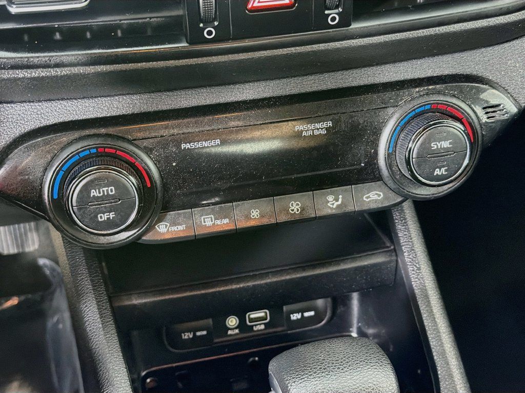 Used 2019 Kia Forte LXS FWD image 15