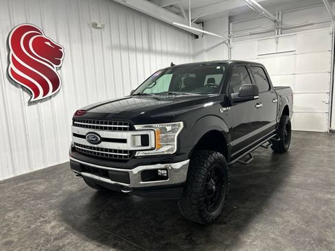 Used 2018 Ford F150 XLT w/ Equipment Group 302A Luxury AWD/4WD image 1