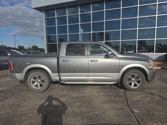 Used 2013 RAM 1500 Laramie w/ Convenience Group AWD/4WD image 2