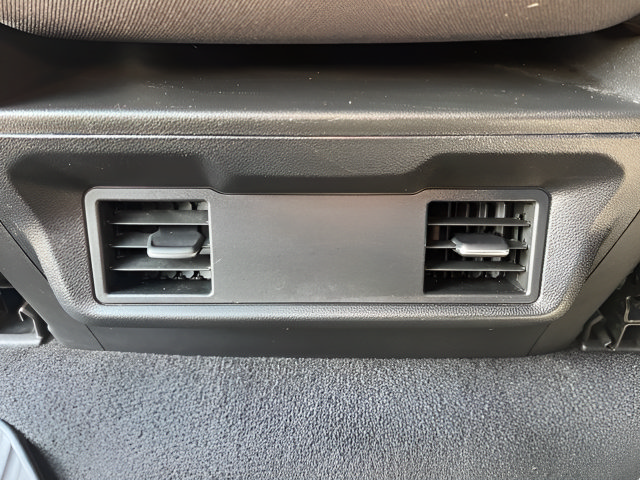 Used 2023 Chevrolet Silverado 1500 Custom RWD image 29