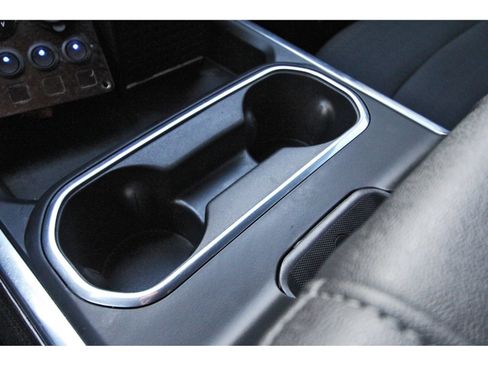 Used 2024 Chevrolet Silverado 2500 LT AWD/4WD image 30