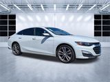 Used 2021 Chevrolet Malibu LT image 2