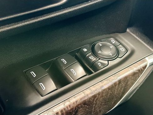 Used 2020 GMC Sierra 2500 Denali w/ Denali Ultimate Package AWD/4WD image 19