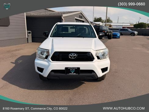 Used 2014 Toyota Tacoma 2WD Regular Cab image 3