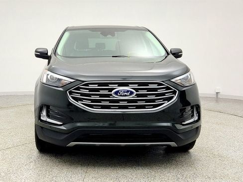Used 2024 Ford Edge Titanium AWD/4WD image 2