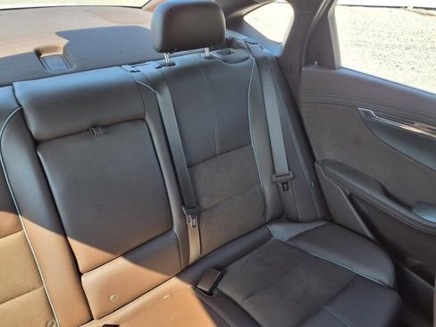 Used 2014 Chevrolet Impala LT image 24