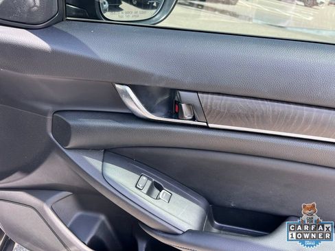 Used 2022 Honda Accord EX-L image 50