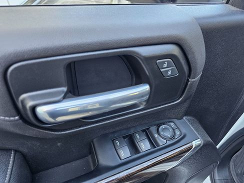 Used 2023 GMC Sierra 2500 SLE w/ SLE Convenience Package image 30