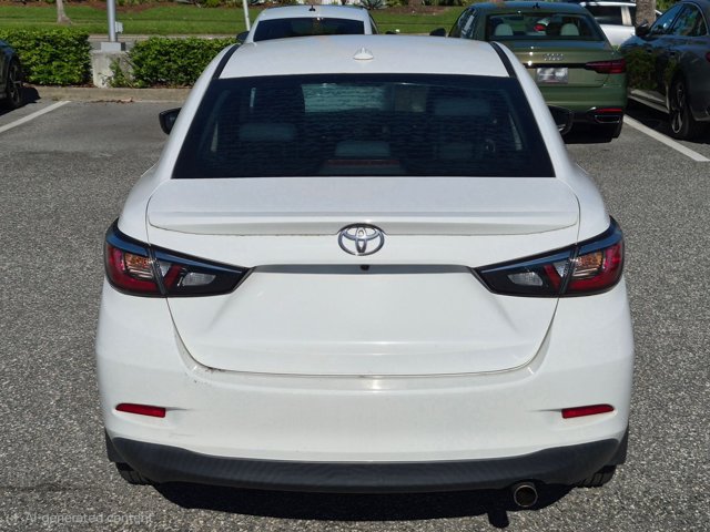 Used 2019 Toyota Yaris LE FWD image 6