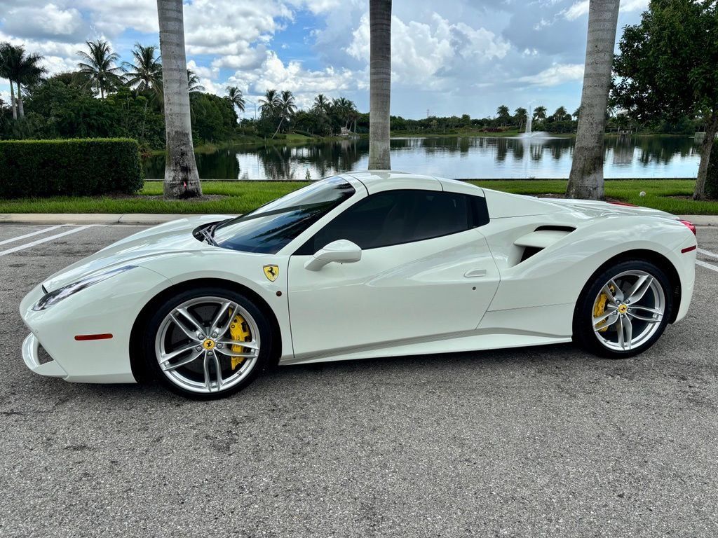 Used 2018 Ferrari 488 Spider RWD image 2
