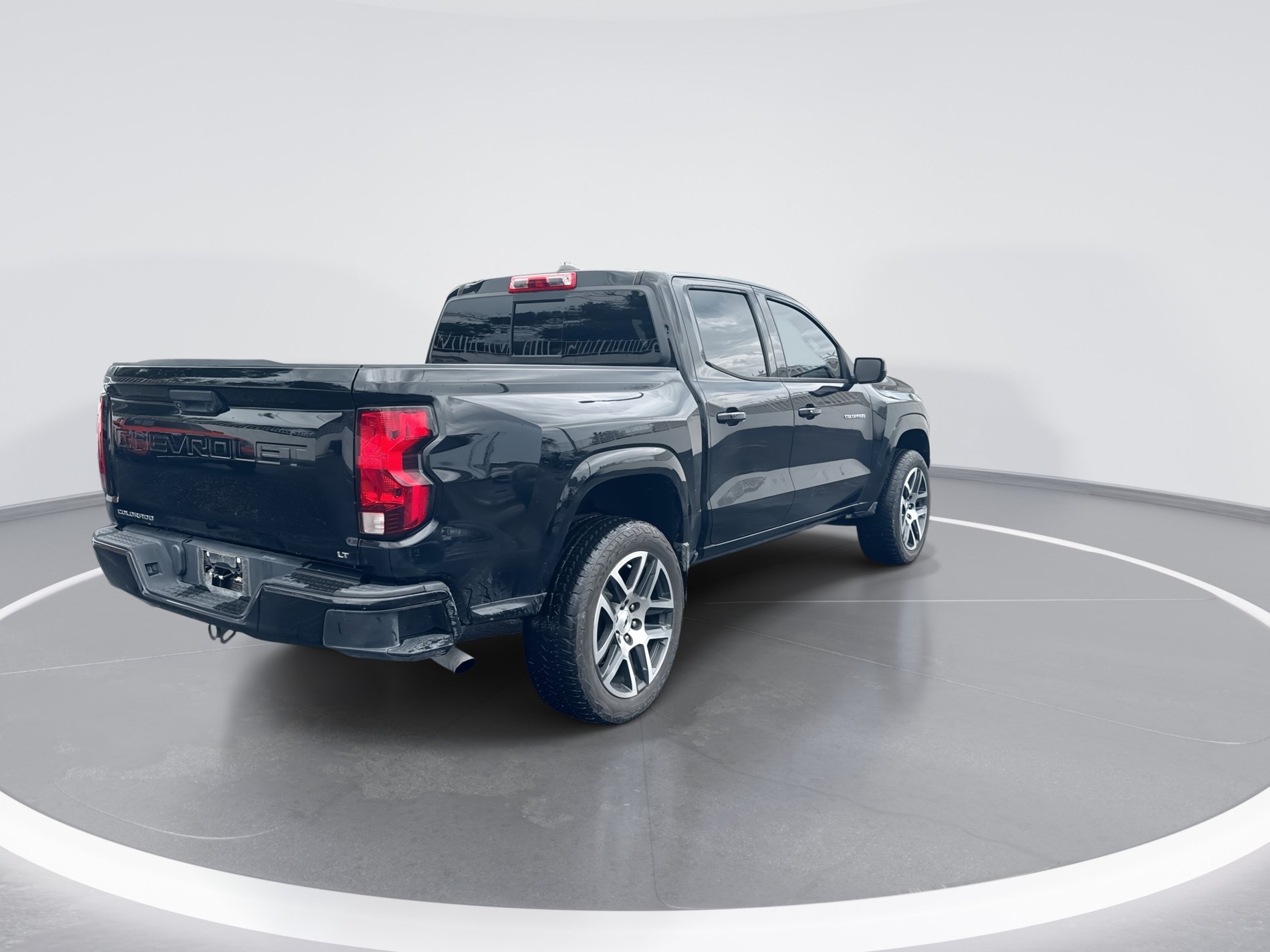 Used 2023 Chevrolet Colorado LT w/ LT Convenience Package RWD image 4