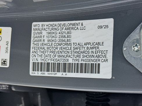 Used 2025 Honda Accord SE image 12
