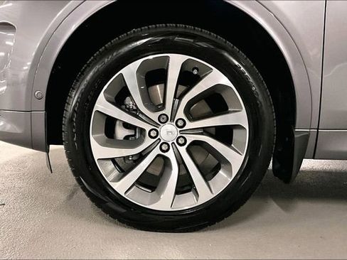 Certified 2025 Land Rover Discovery Sport S image 8