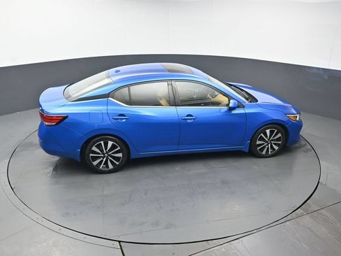 Used 2023 Nissan Sentra SV w/ SV Premium Package FWD image 39