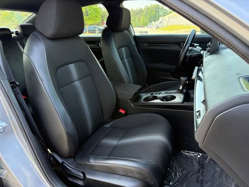 Used 2023 Honda Civic Sport image 36