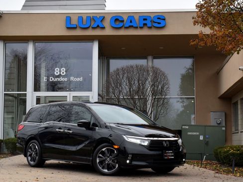 Used 2023 Honda Odyssey Elite image 1