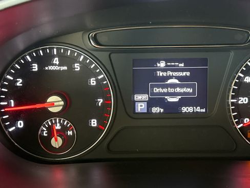 Used 2020 Kia Sorento S AWD/4WD image 13
