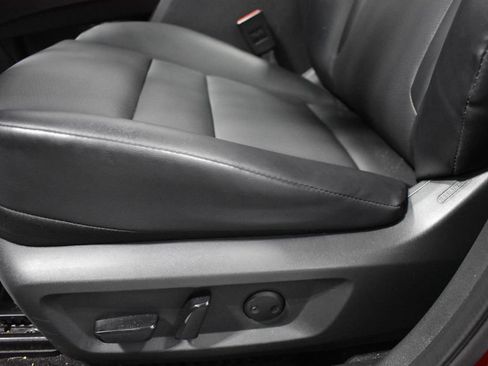 Certified 2023 Nissan Rogue SV w/ SV Premium Package AWD/4WD image 18