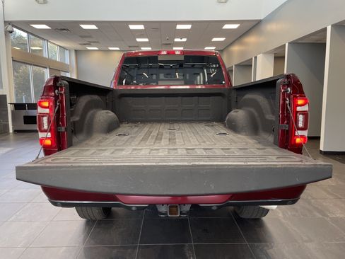 Used 2023 RAM 2500 Laramie AWD/4WD image 14