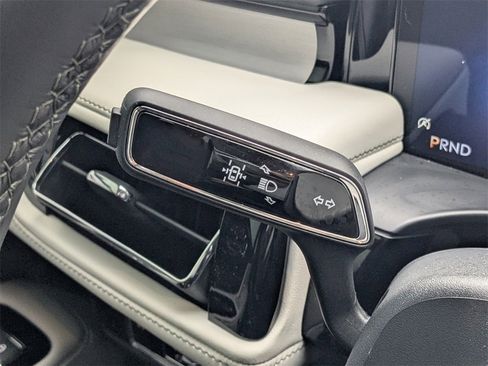 Used 2025 Lincoln Aviator Reserve w/ Equipment Group 201A image 27