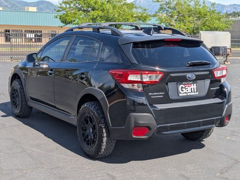 Used 2018 Subaru Crosstrek 2.0i Premium AWD/4WD image 8