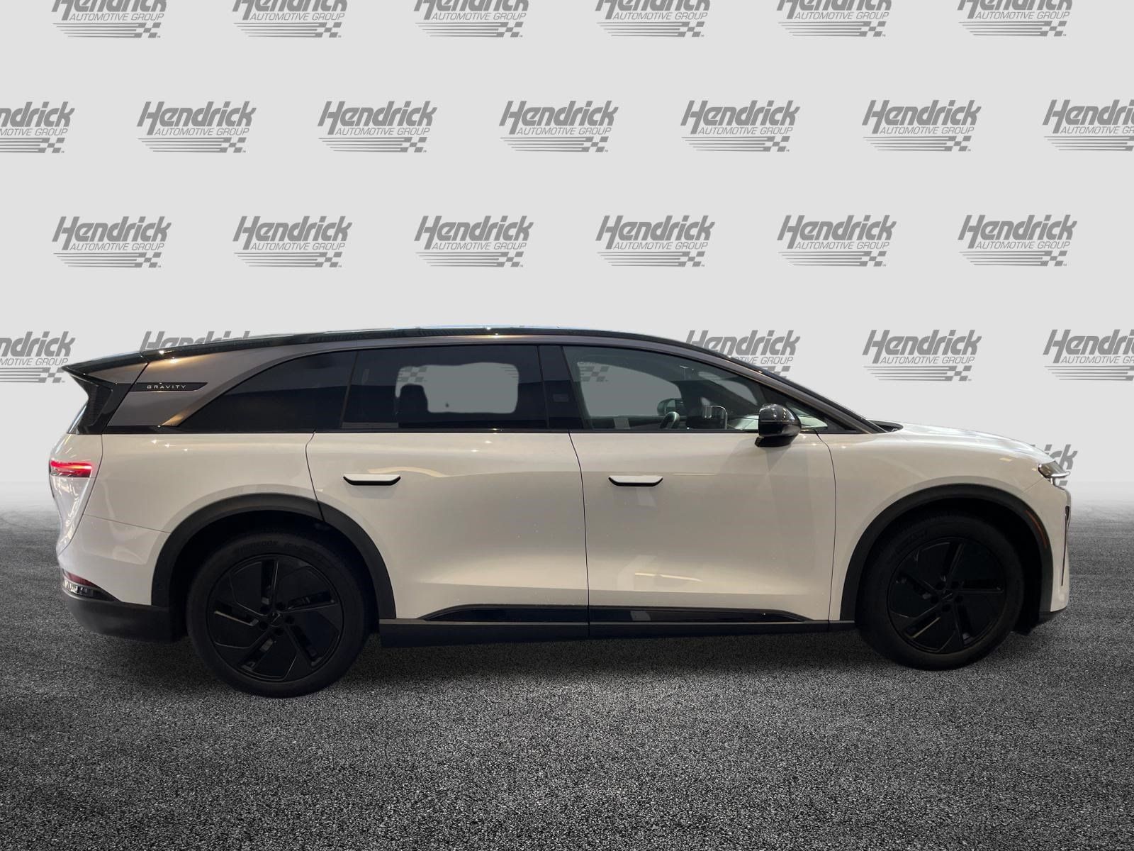 Used 2026 Lucid Gravity Grand Touring AWD/4WD image 11