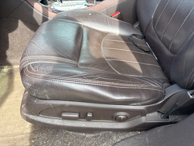 Used 2013 Buick Enclave Premium AWD/4WD image 18