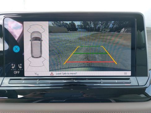 New 2026 Volkswagen Atlas SE FWD image 19