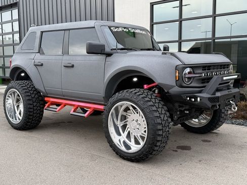 Used 2021 Ford Bronco 4-Door image 4