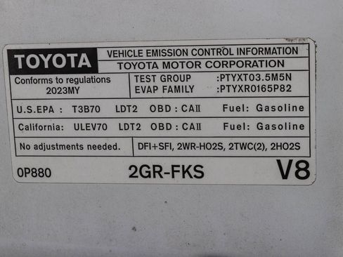 Certified 2023 Toyota Tacoma TRD Off-Road AWD/4WD image 28
