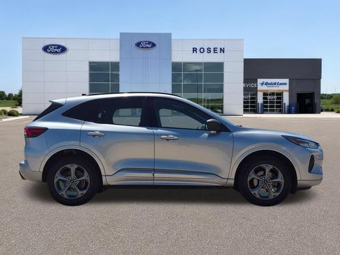 Used 2024 Ford Escape ST-Line w/ Tech Pack #1 AWD/4WD image 6