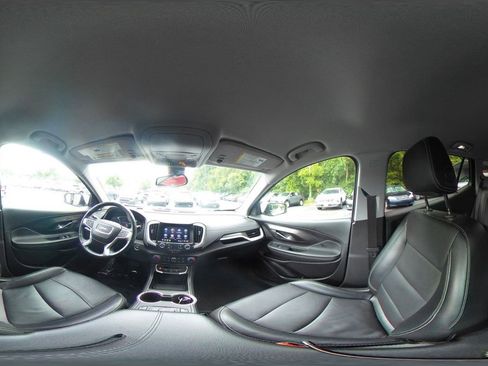 Used 2024 GMC Terrain SLT AWD/4WD image 38