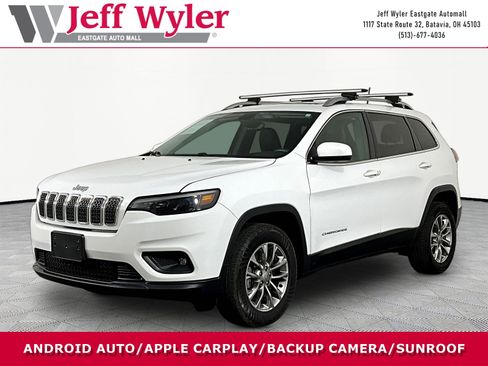 Used 2019 Jeep Cherokee Latitude Plus w/ Comfort/Convenience Group AWD/4WD image 1
