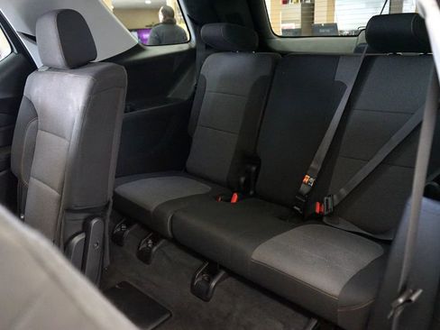 Used 2019 Chevrolet Traverse LS image 13