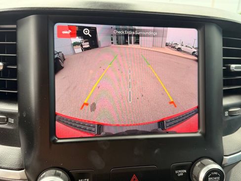 Used 2023 RAM 1500 Big Horn AWD/4WD image 31