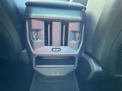 Used 2025 BMW X3 xDrive30i AWD/4WD image 25