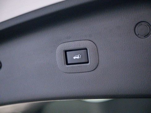 Used 2024 INFINITI QX80 Sensory AWD/4WD image 40