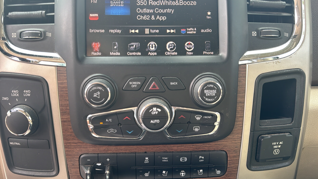 Used 2014 RAM 2500 Laramie AWD/4WD image 24