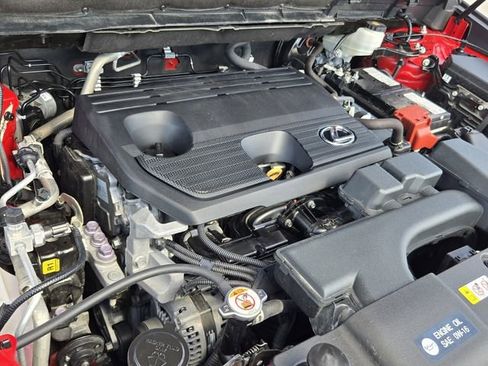 Used 2024 Lexus NX 250 FWD w/ Towing Package (2000 Lbs) image 17