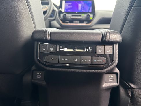 New 2026 Toyota Grand Highlander AWD Hybrid image 18