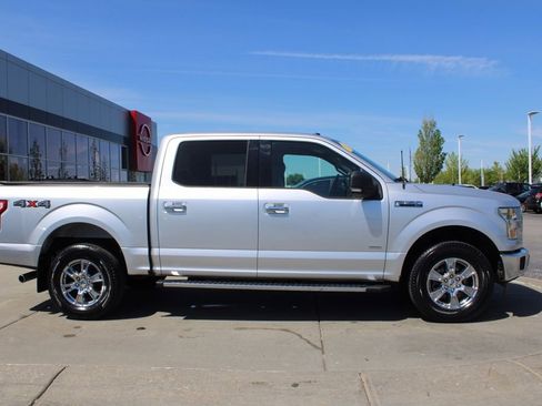 Used 2017 Ford F150 XLT w/ Equipment Group 301A Mid image 6