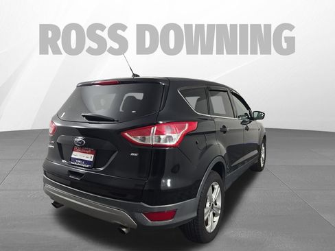 Used 2016 Ford Escape SE FWD image 4