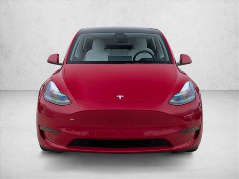 Used 2022 Tesla Model Y Performance image 2
