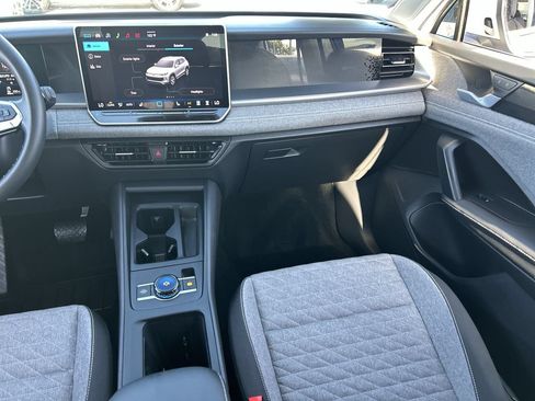 Certified 2026 Volkswagen Tiguan S FWD image 13