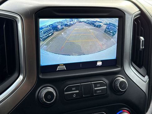 Used 2022 Chevrolet Silverado 1500 LT image 25