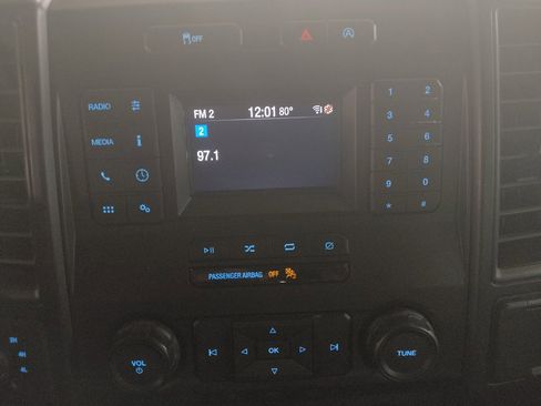 Used 2020 Ford F150 XL w/ Equipment Group 101A Mid AWD/4WD image 25