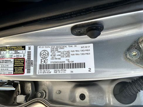 Used 2019 Toyota Tacoma SR5 AWD/4WD image 21