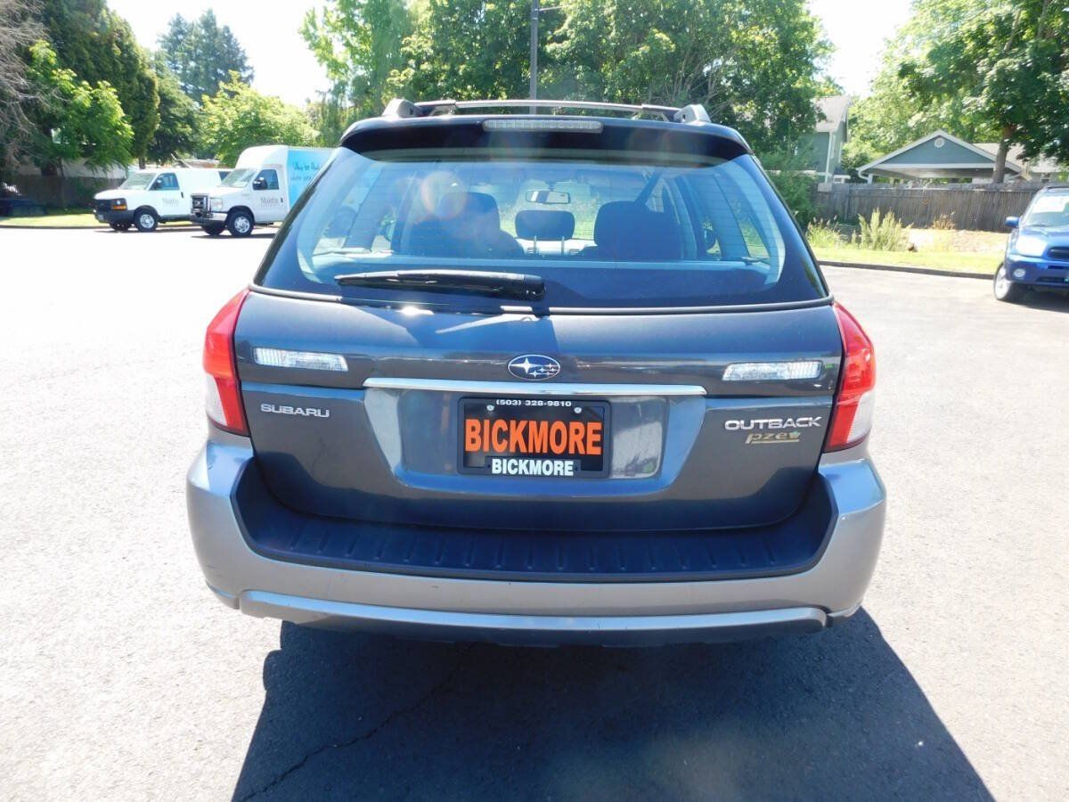 Used 2009 Subaru Outback 2.5i Special Edition AWD/4WD image 18